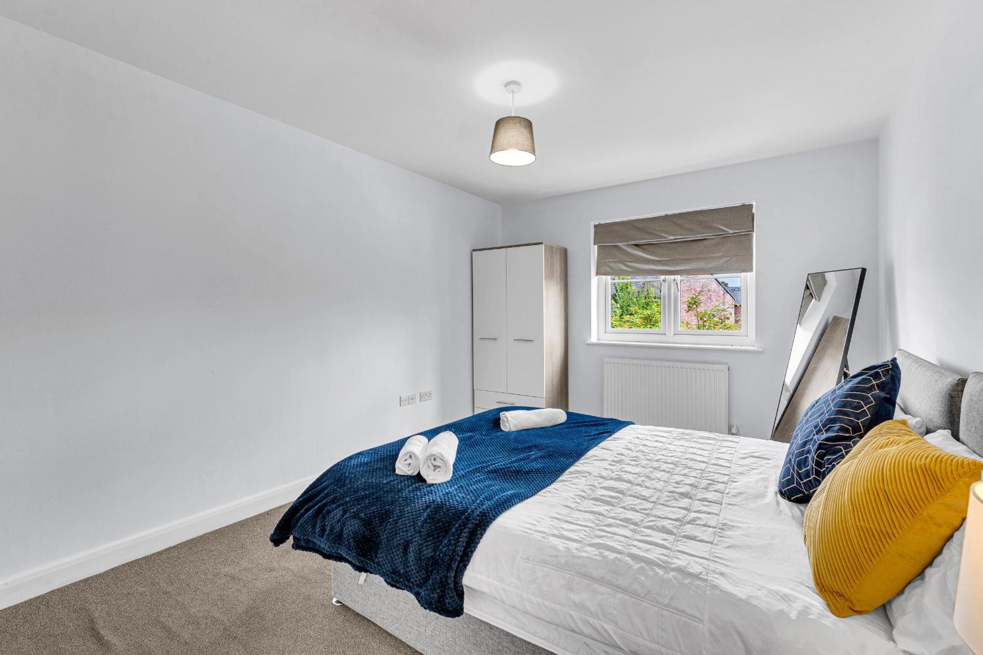 Brook Meadow House, 4 Bed House, Manchester Astley  エクステリア 写真